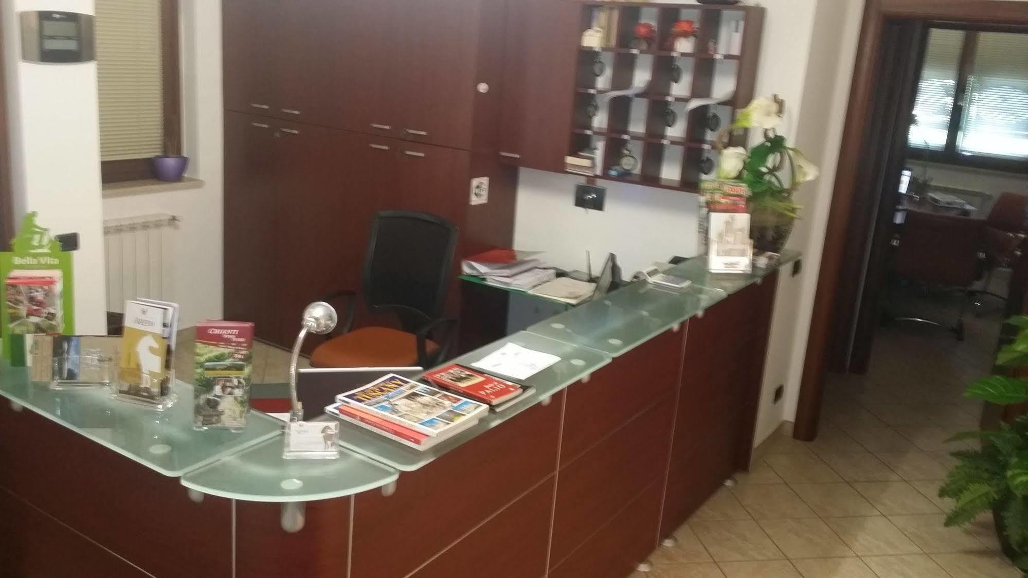 Residence Arianna Rosia Εξωτερικό φωτογραφία